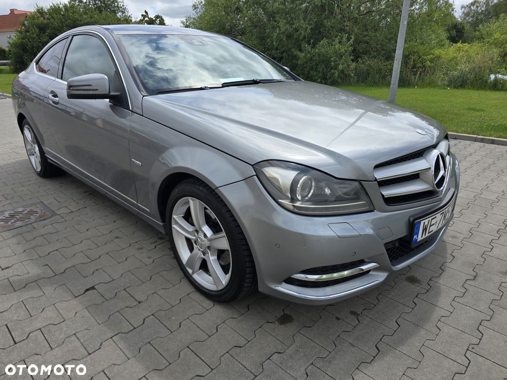 Mercedes-Benz Klasa C 250 CGI BlueEff - 3
