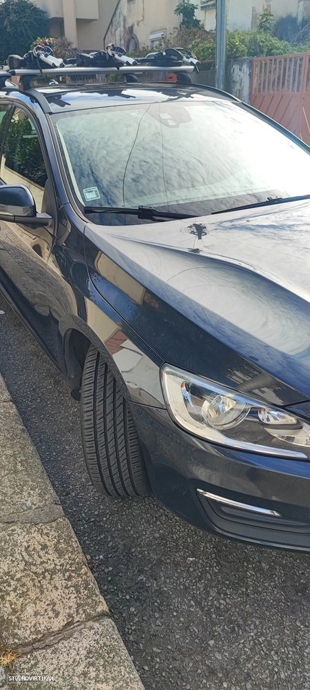 Volvo V60 D2 Kinetic - 13