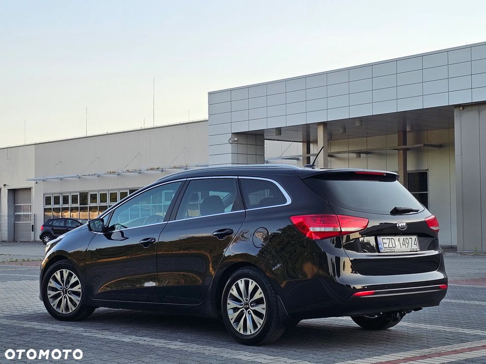 Kia Ceed 1.6 GDI XL DCT - 8