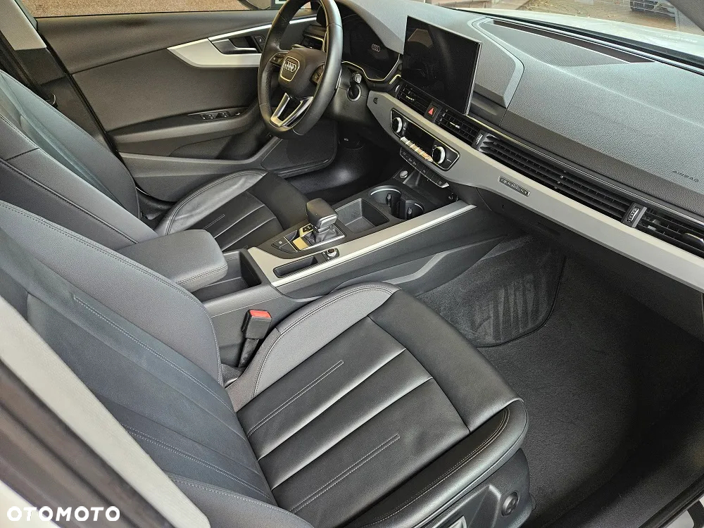 Audi A4 Avant 40 TDI quattro S tronic advanced - 16