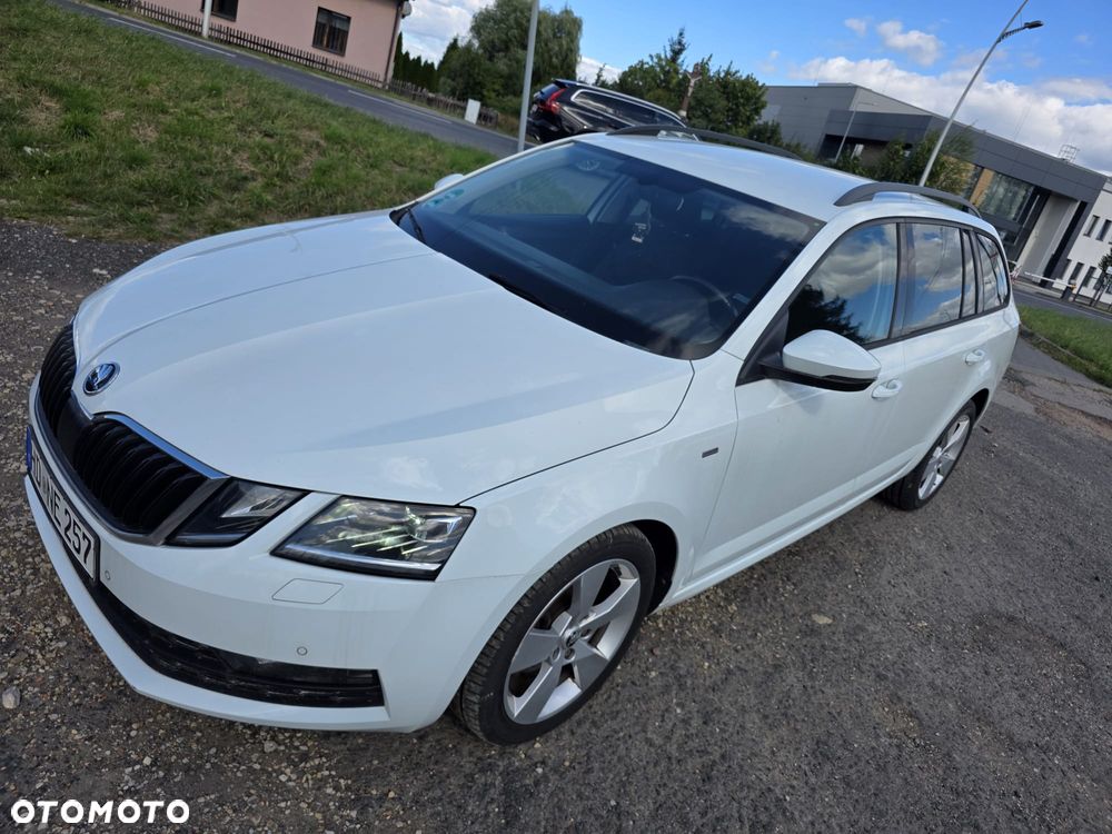 Skoda Octavia 2.0 TDI DSG Clever - 5