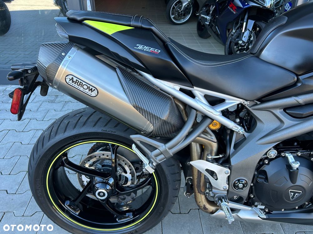 Triumph Speed Triple - 6