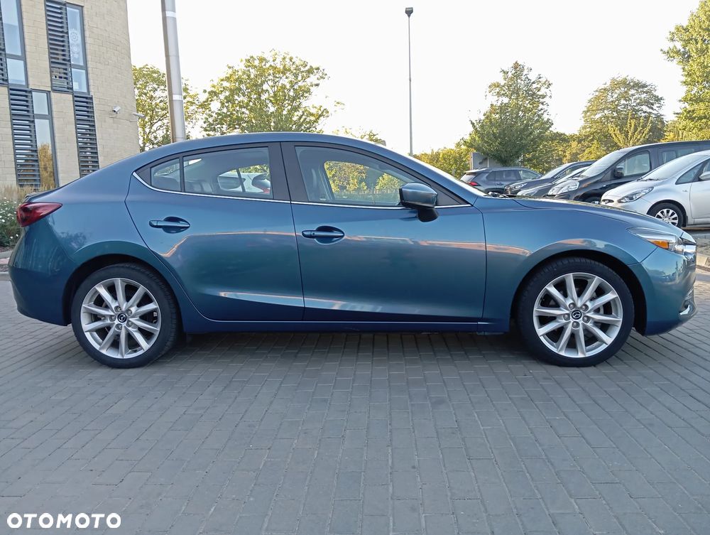 Mazda 3 - 3