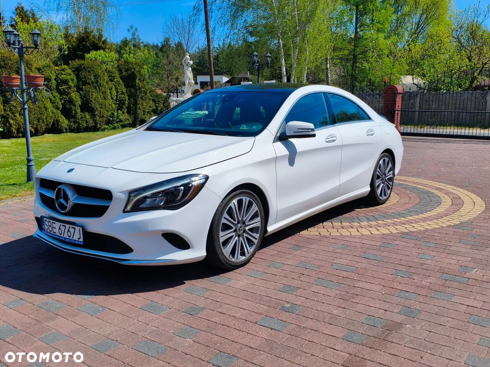 Mercedes-Benz CLA 250 4Matic 7G-DCT - 14