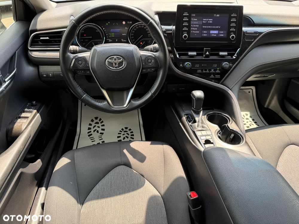 Toyota Camry 2.5 Hybrid Comfort CVT - 4