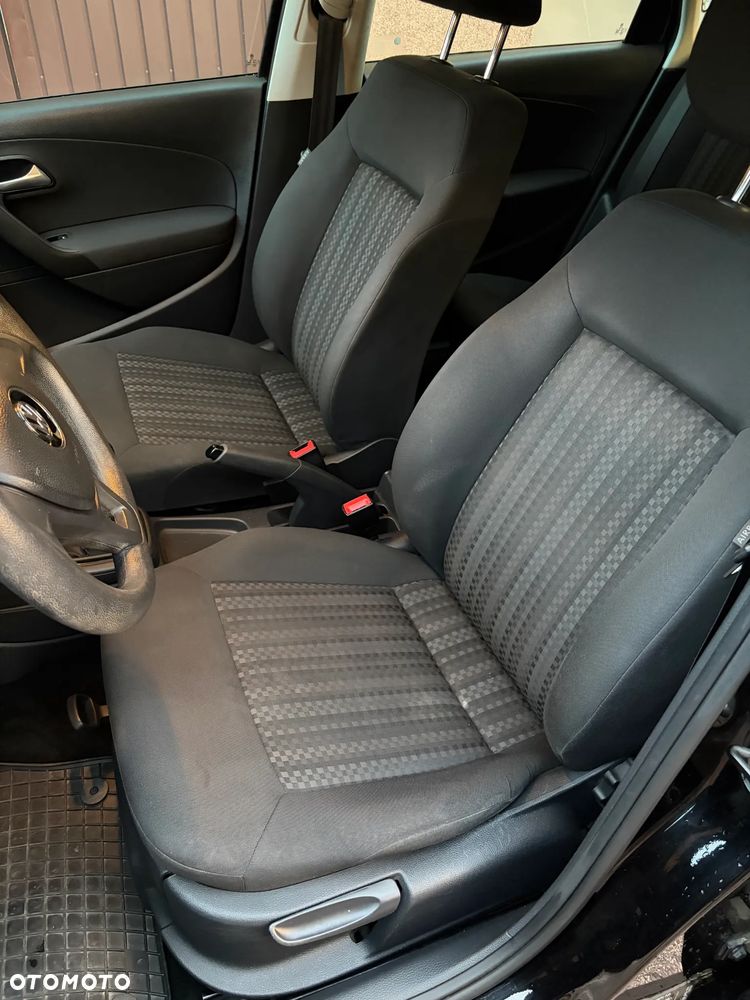 Volkswagen Polo 1.4 TDI Comfortline - 8