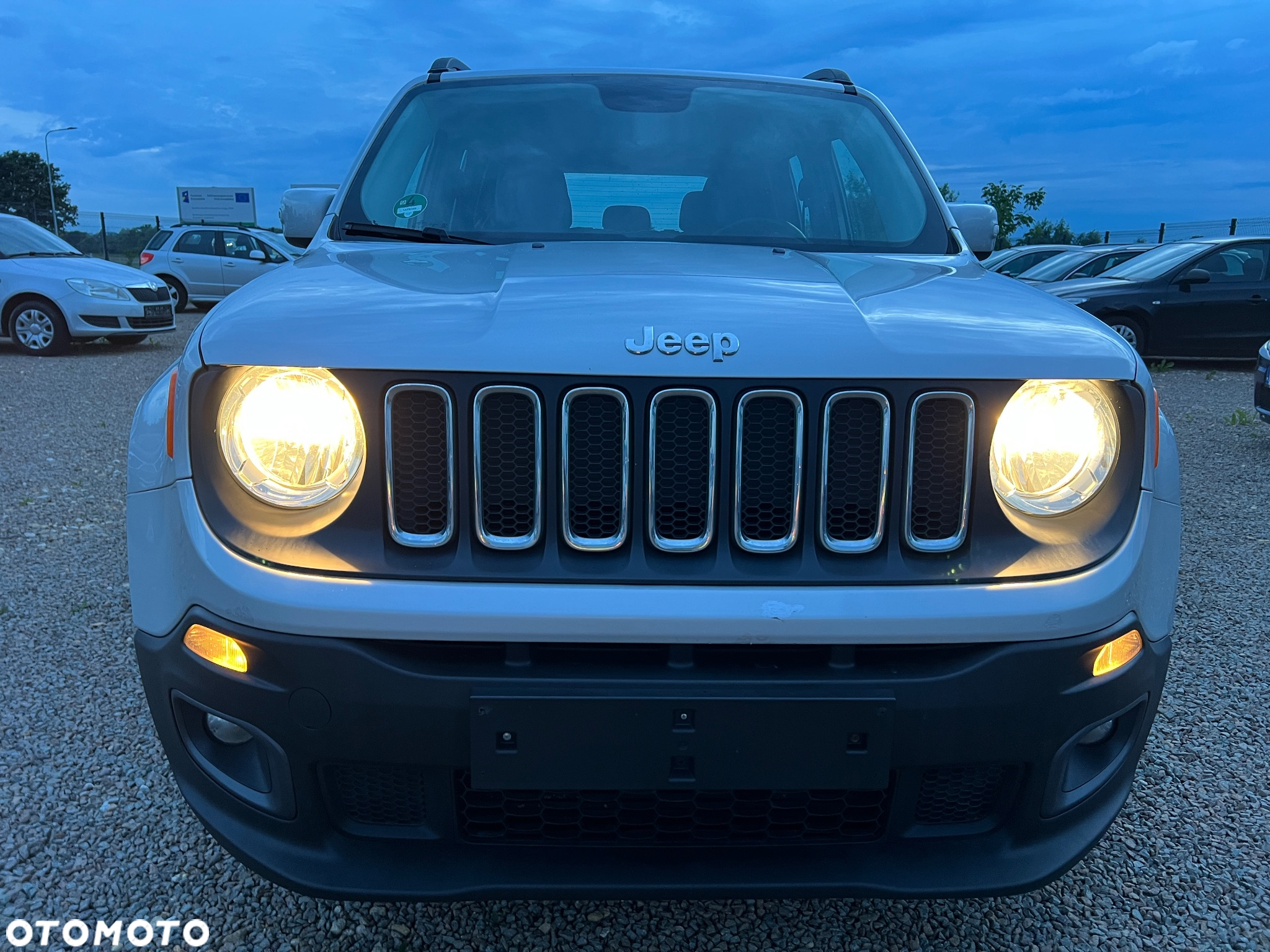 Jeep Renegade 1.4 MultiAir Longitude - 14