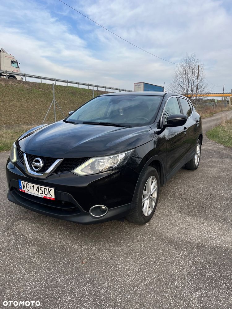 Nissan Qashqai 1.6 DIG-T N-Connecta - 1