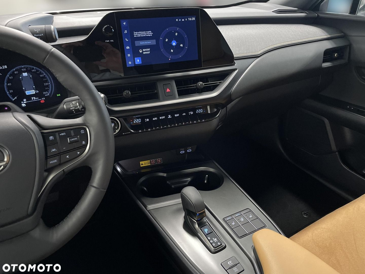 Lexus UX 300h Business - 25
