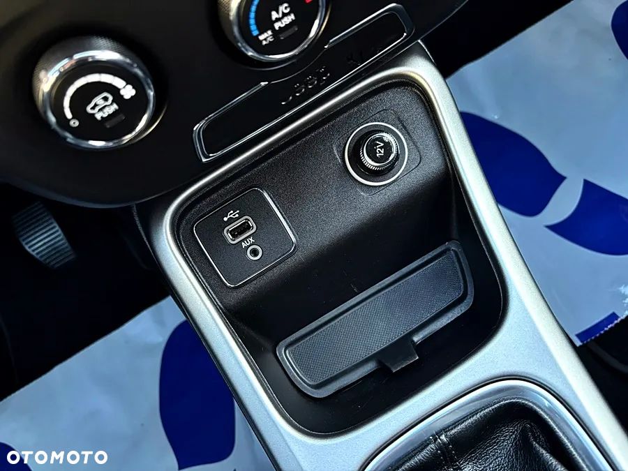 Jeep Compass 1.4 MultiAir Sport - 30