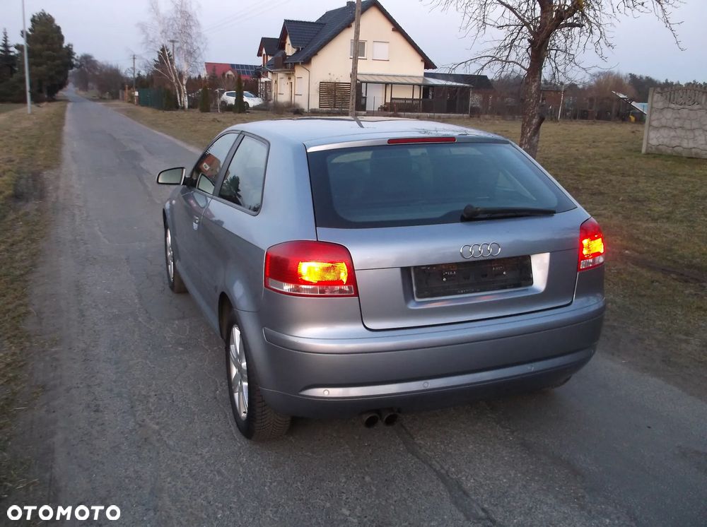 Audi A3 3-drzwiowe 2.0 TFSI DSG S Line Sportpaket plus - 37