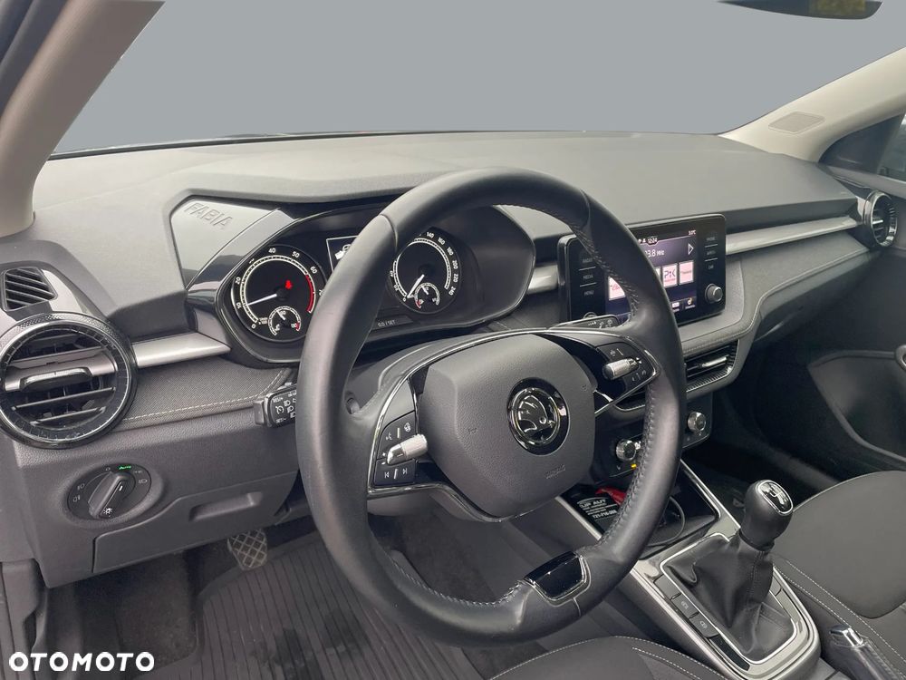 Skoda Fabia 1.0 TSI Style - 12