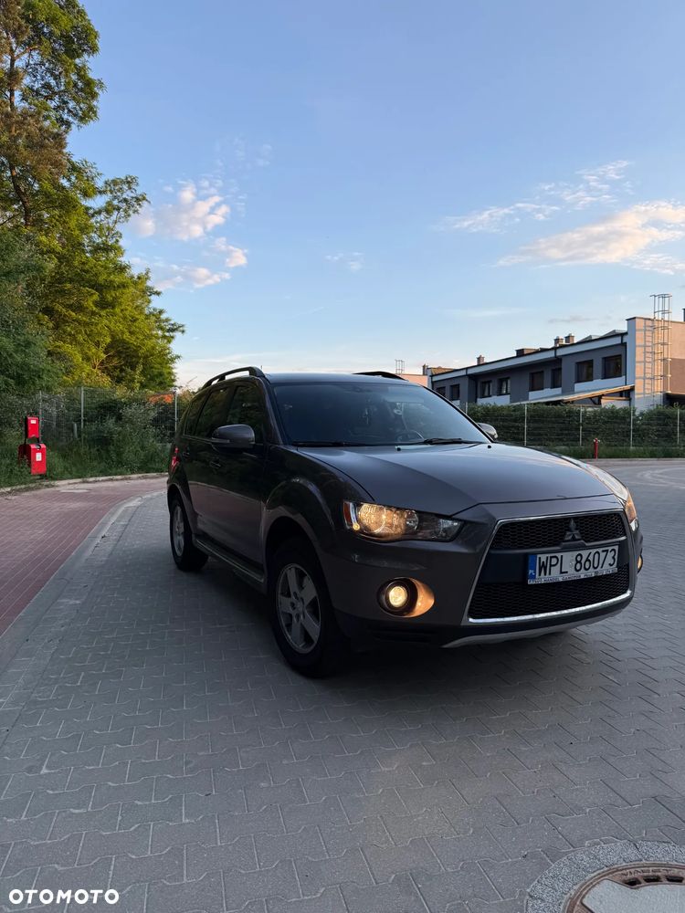 Mitsubishi Outlander 2.0 Intense 2WD - 3