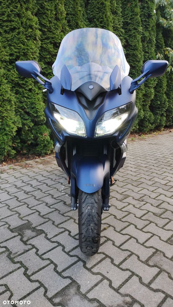 Yamaha FJR - 18