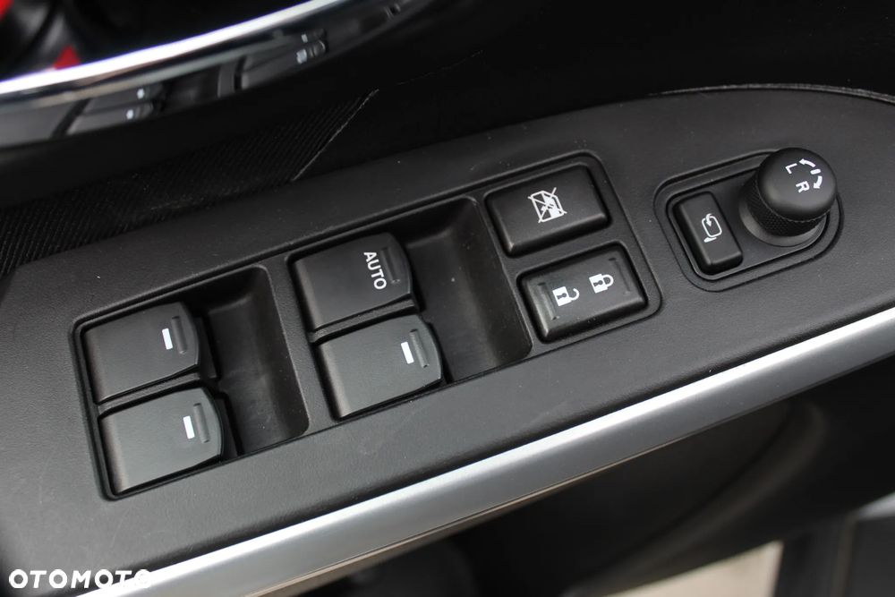 Suzuki SX4 S-Cross 1.0 T Premium - 11