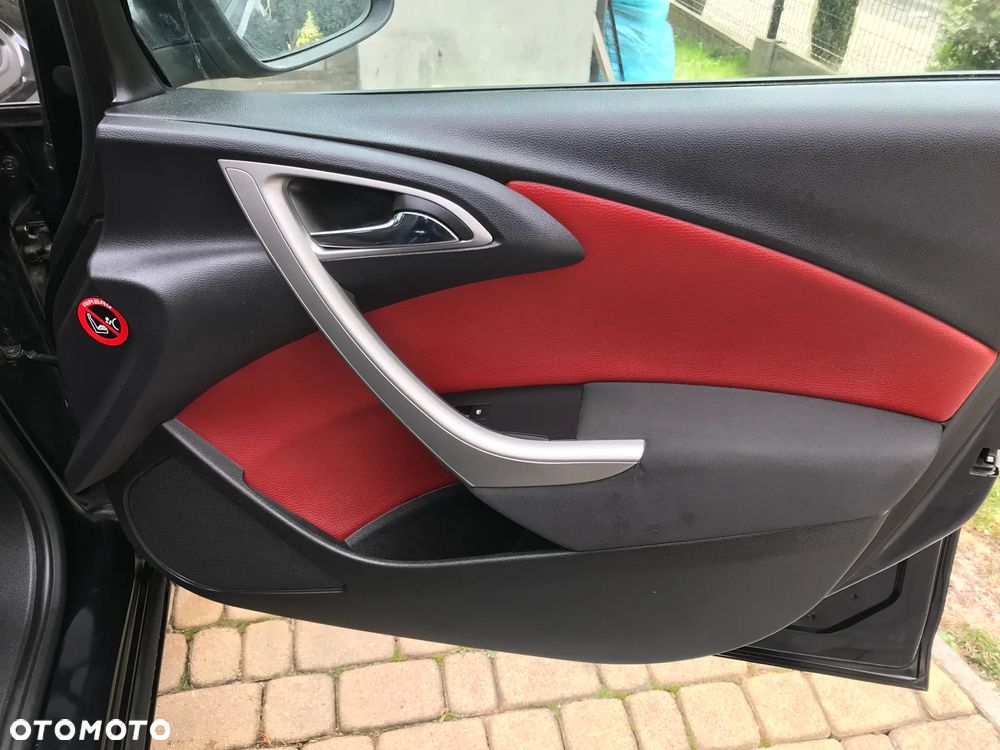 Opel Astra 1.4 Turbo Design Edition - 9