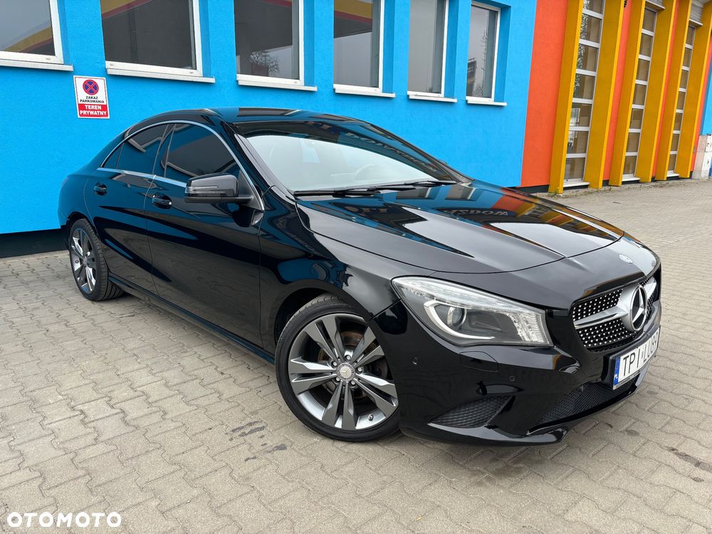 Mercedes-Benz CLA 220 CDI 7G-DCT AMG Line - 6
