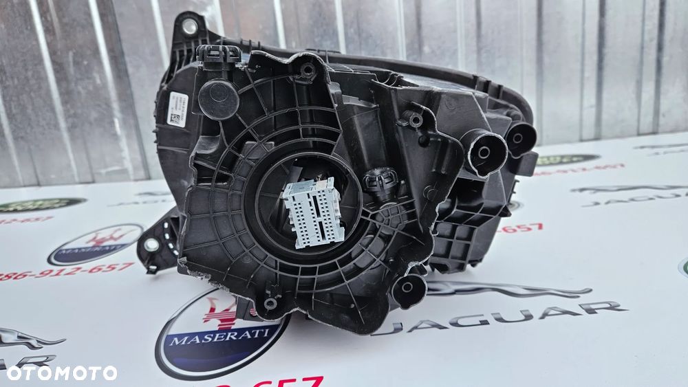 Reflektor prawy Lampa prawa L8B213W029FF  NOWA EUROPA Land Rover Defender II 2020- FULL LED - 11