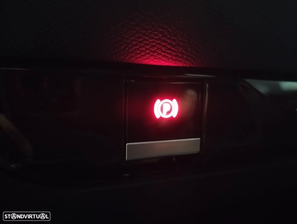 DS DS4 1.5 BlueHDi Bastille EAT8 - 30