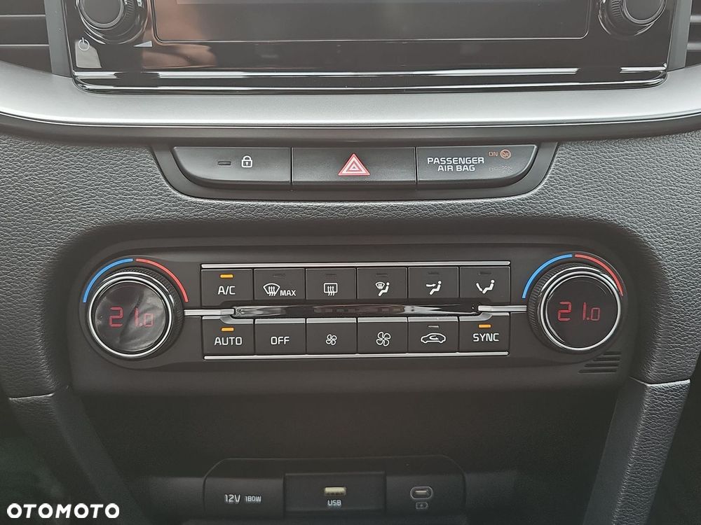 Kia XCeed 1.5 T-GDI M DCT - 16
