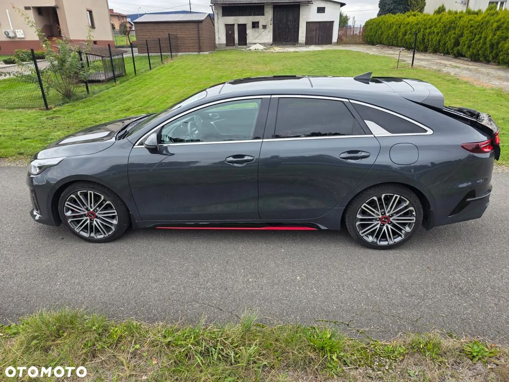 Kia ProCeed - 4