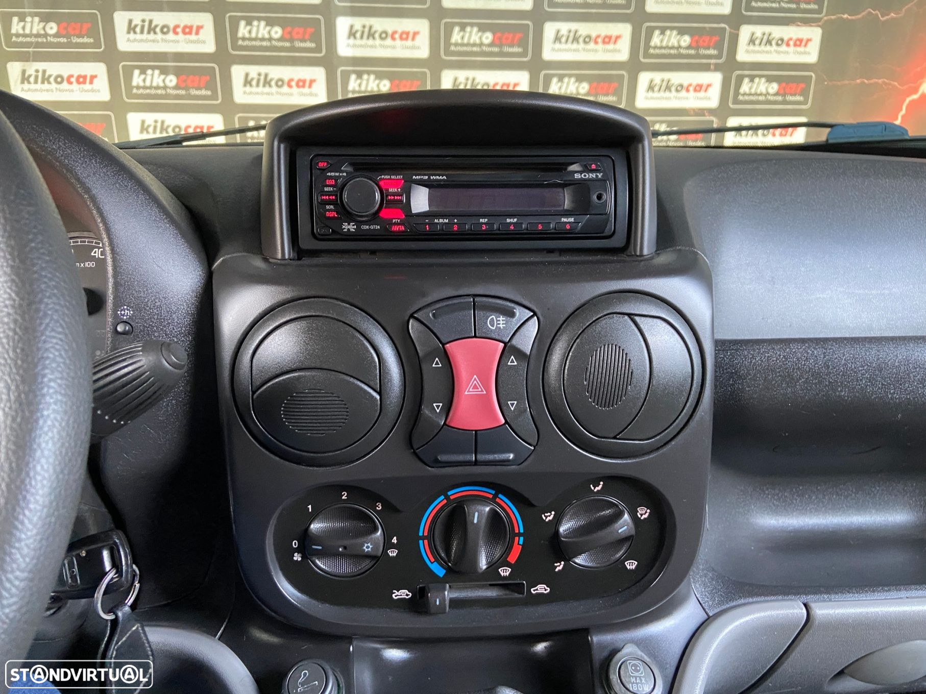Fiat Doblo 1.9 Multijet Maxi - 12