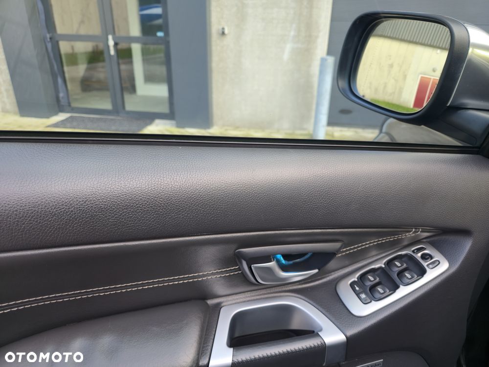Volvo XC 90 D5 AWD Executive - 33