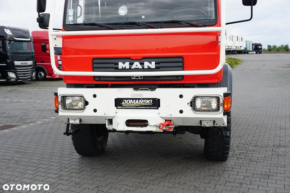 MAN / LE 220 / 4 X 4 / DOKA / STRAŻ POZARNA - 23