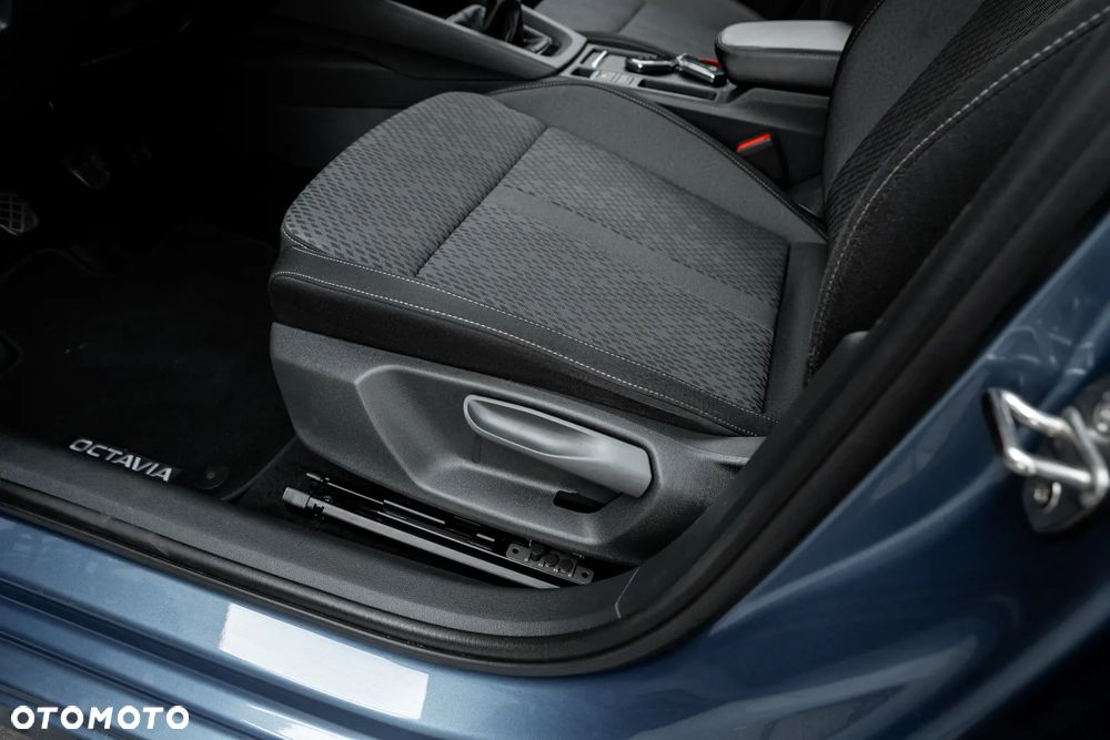 Skoda Octavia 1.5 TSI Exclusive - 26