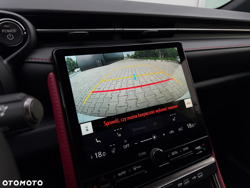 Lexus LBX 1.5 Hybrid Vibrant Edition - 13