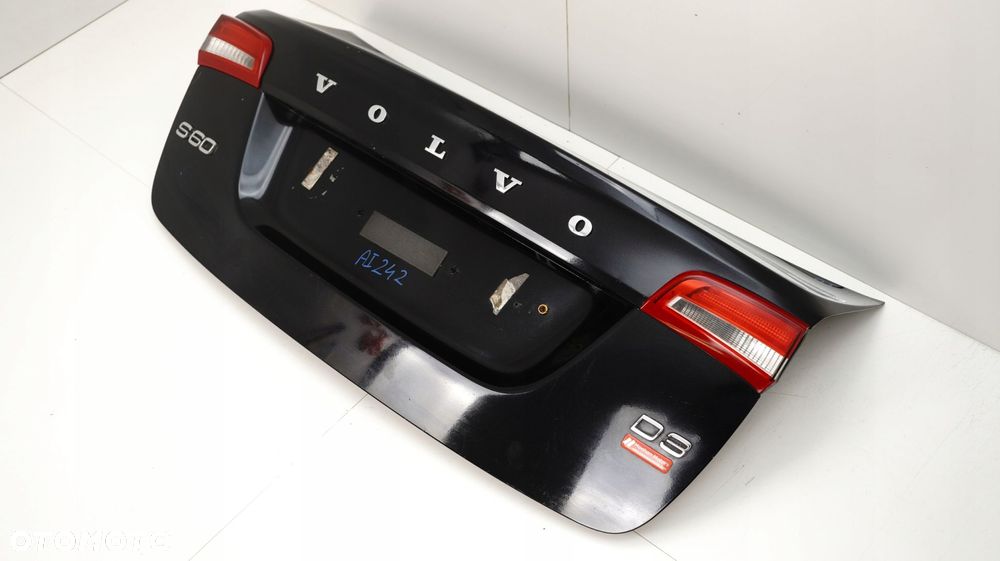 KLAPA BAGAŻNIKA TYŁ VOLVO S60 II 10-12R SEDAN - 16