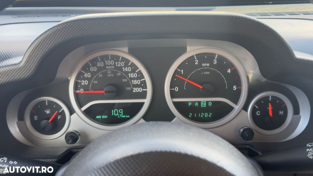 Jeep Wrangler Unlimited 2.8 CRD DPF Automatik Rubicon - 10