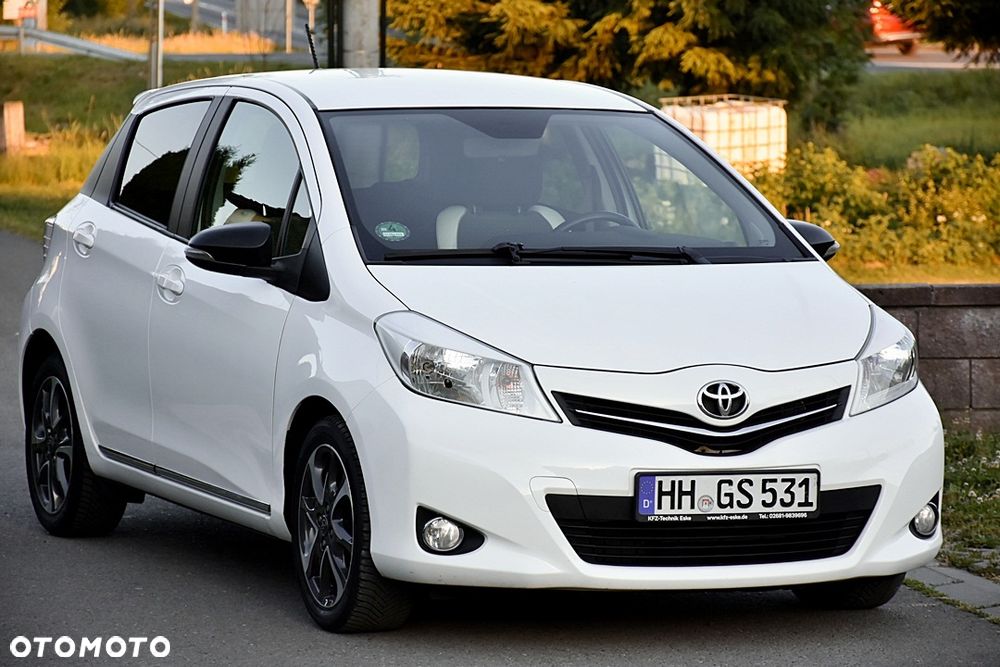 Toyota Yaris 1.33 VVT-i Edition - 1