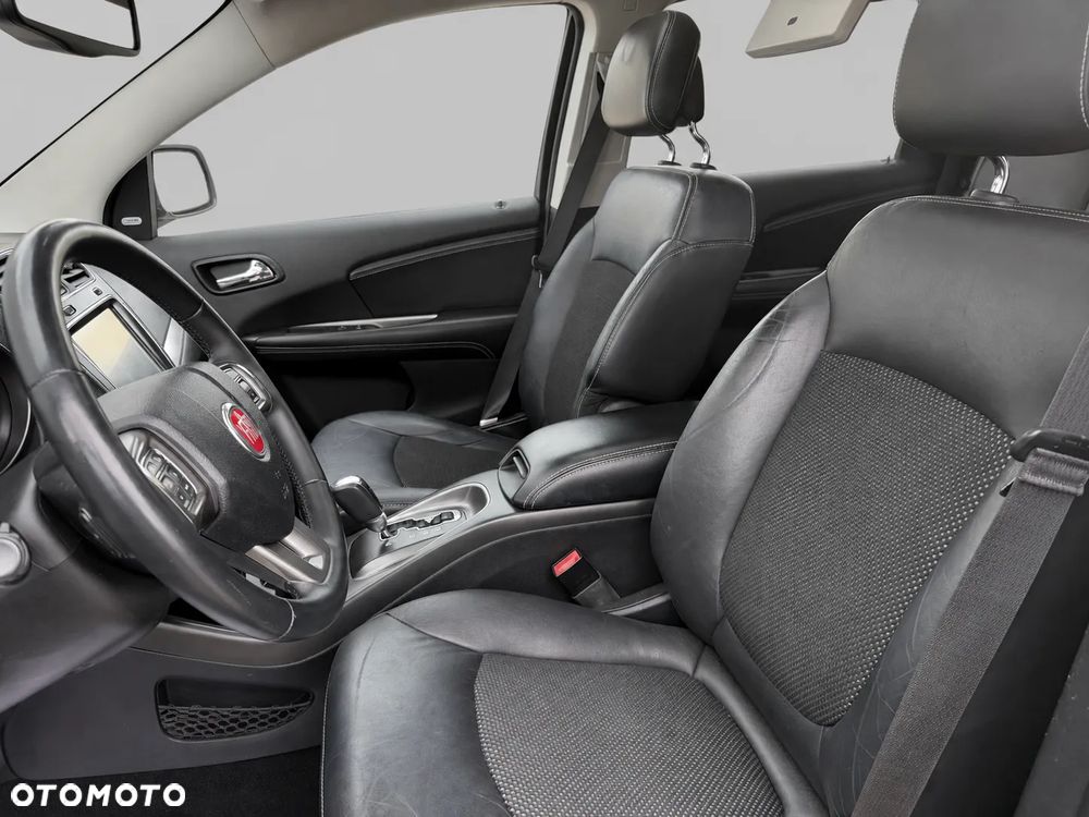 Fiat Freemont 2.0 Multijet 16V DPF Automatik Allrad Cross - 19