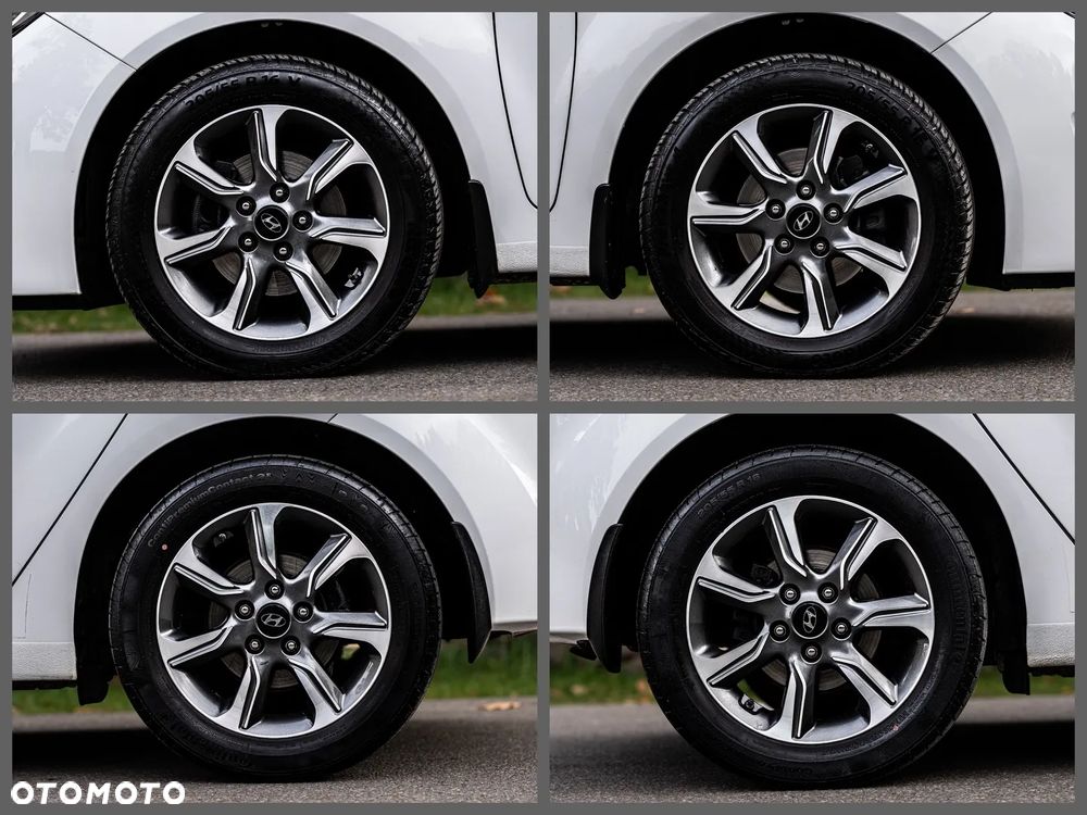 Hyundai ix20 1.4 Premium - 9