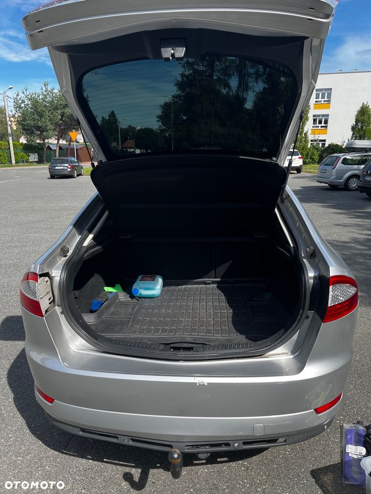 Ford Mondeo 2.0 TDCi Ghia - 6