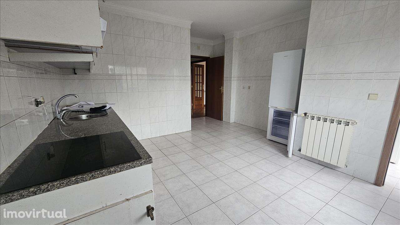Apartamento T2 Paço de Sousa - Penafiel - Grande imagem: 5/17