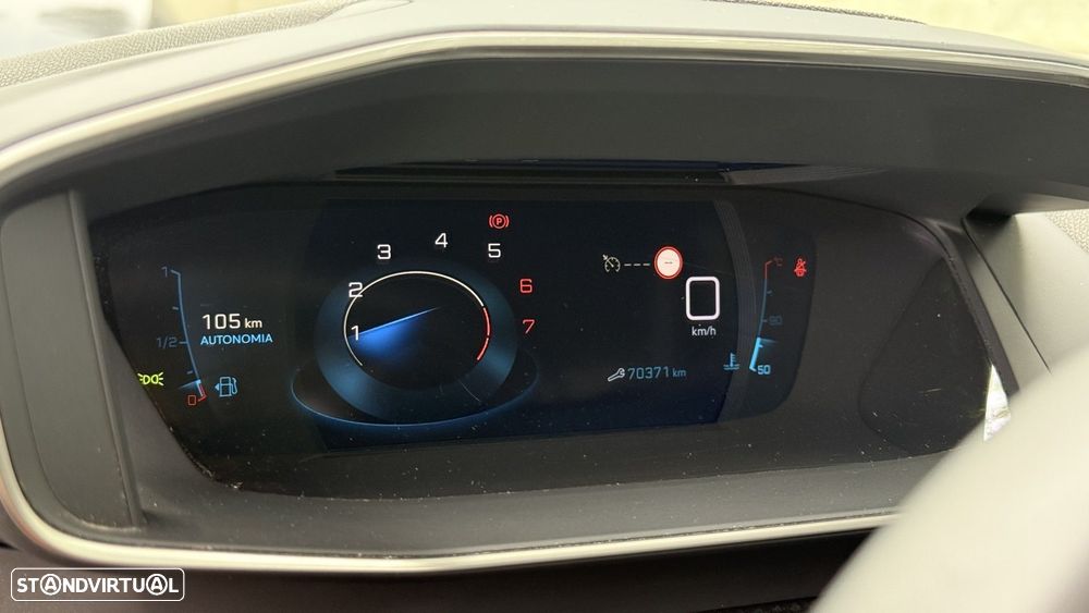 Peugeot 2008 1.2 PureTech Allure Pack - 11