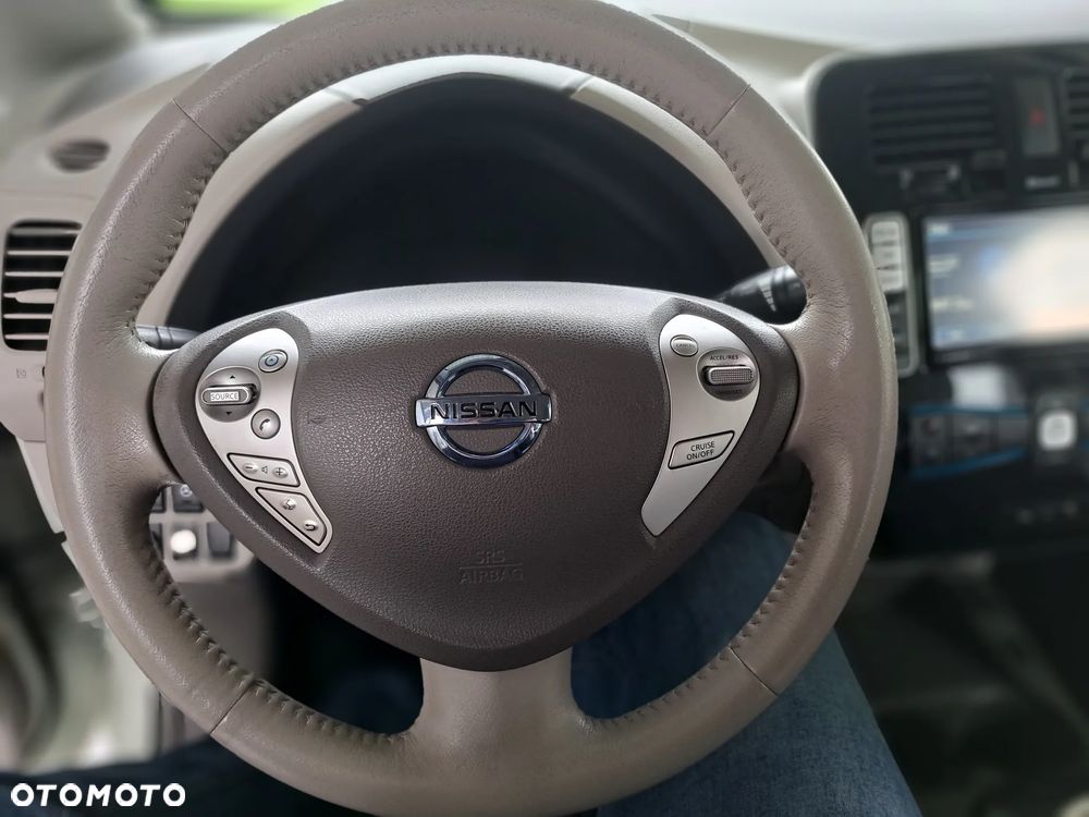 Nissan Leaf - 13
