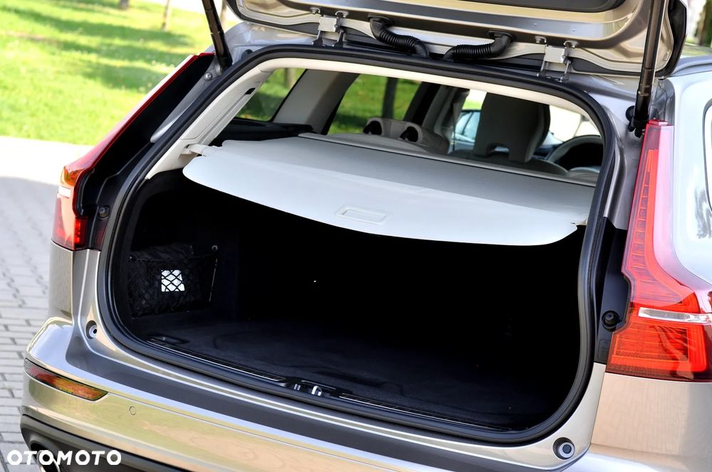 Volvo V60 B4 D Geartronic Momentum - 16