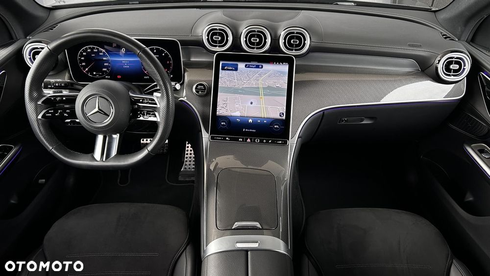 Mercedes-Benz GLC - 23