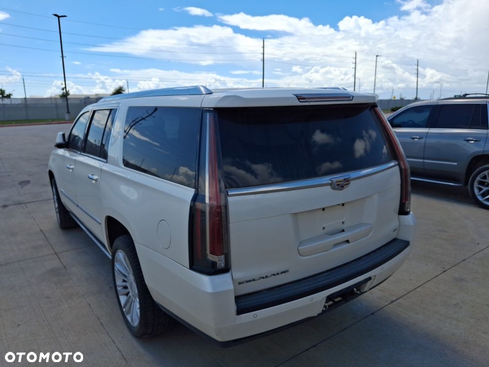 Cadillac Escalade 6.2 V8 ESV Platinum - 4