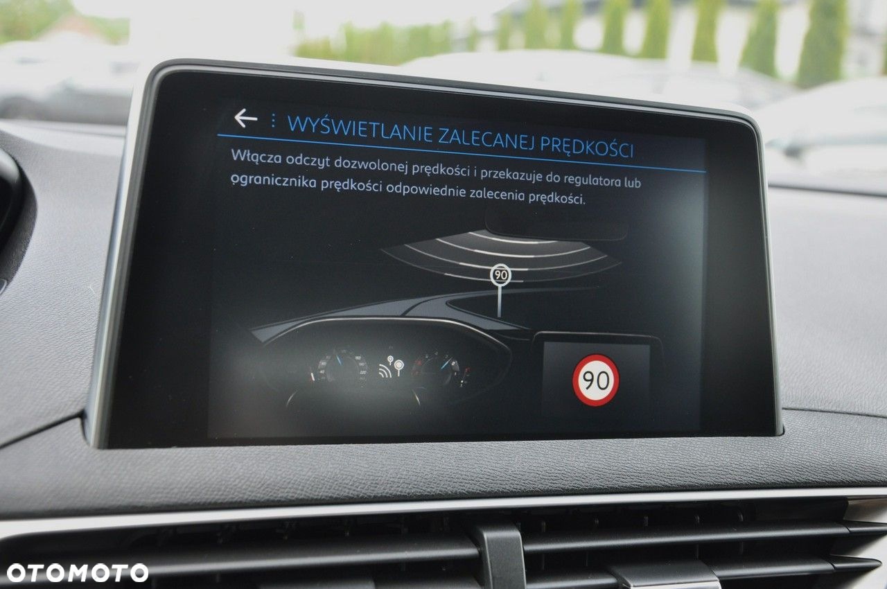 Peugeot 5008 HDI 115 Allure - 21