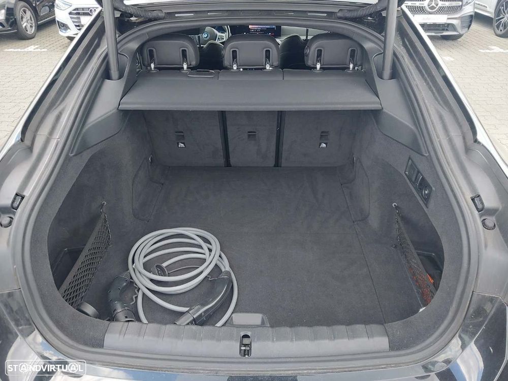 BMW i4 eDrive40 Gran Coupe M Sport - 11
