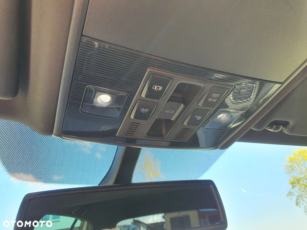 Volkswagen Golf GTD (BlueMotion Technology) DSG - 27