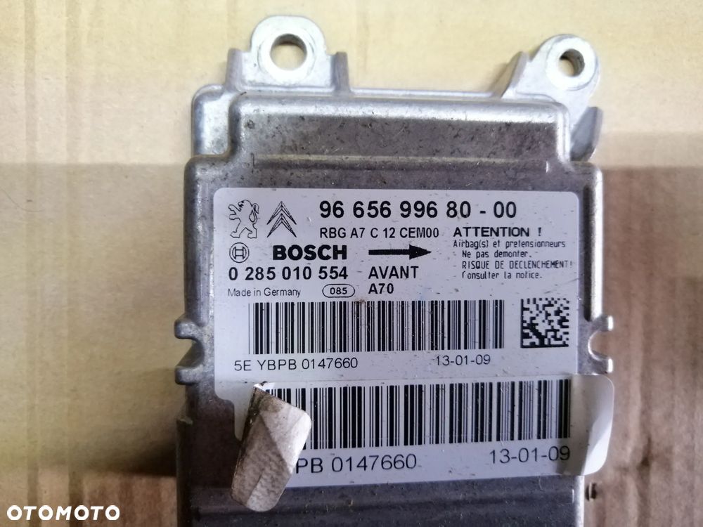 Peugeot 207 1.4 VTi  8FS zestaw startowy komputer  Bosch 0261201863 BSi BSM stacyjka immo klucze licznik i inne - 16