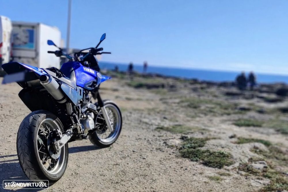Yamaha XT Preto e Azul - 3