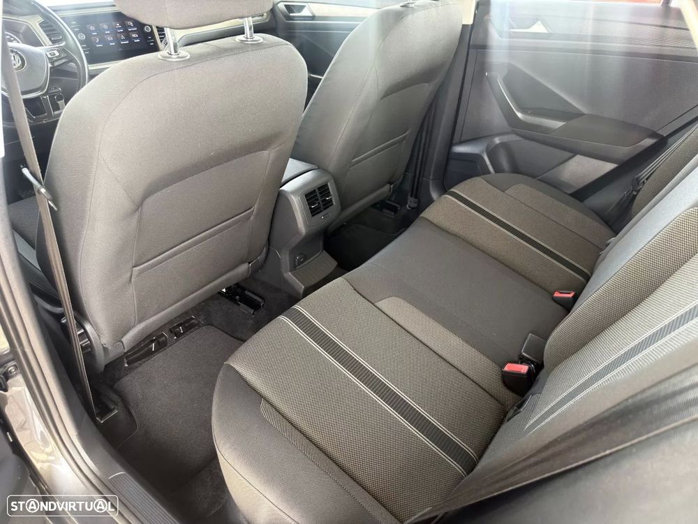 VW T-Roc 1.6 TDI - 20