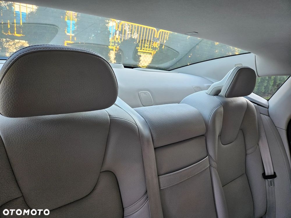 Volvo S90 D3 SCR Momentum Pro - 24