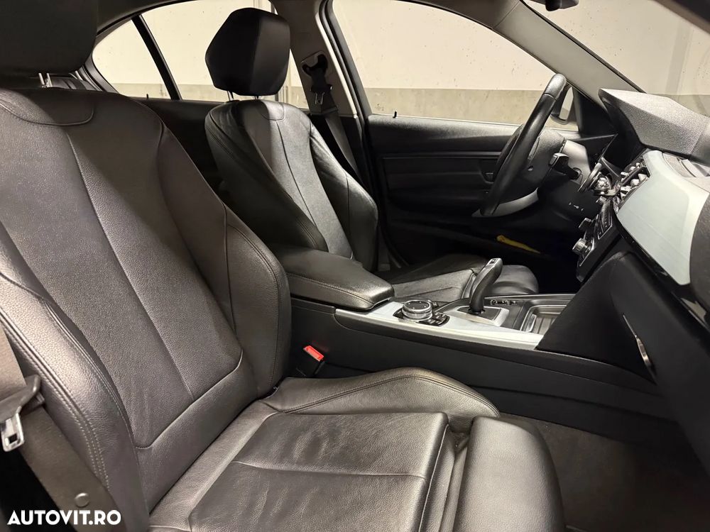 BMW Seria 3 320d Efficient Dynamic Edition Aut. Sport Line - 9